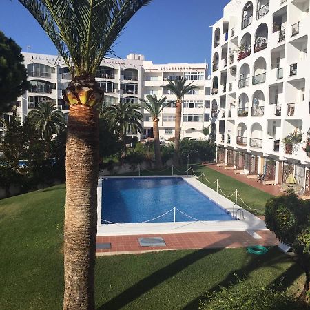 Edificio Verdemar - Stunning 1 Bed Apartment With Pool & Sea Views نيرخا المظهر الخارجي الصورة